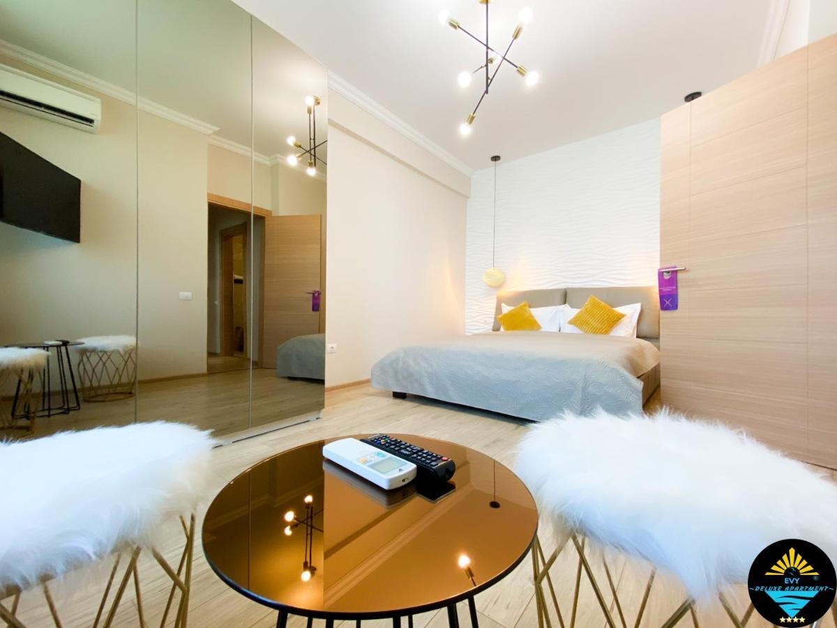 Evy Deluxe Apartment Mamaja Zewnętrze zdjęcie