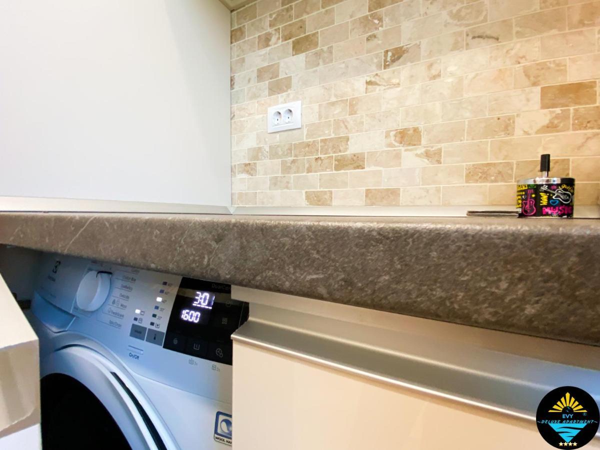 Evy Deluxe Apartment Mamaja Zewnętrze zdjęcie